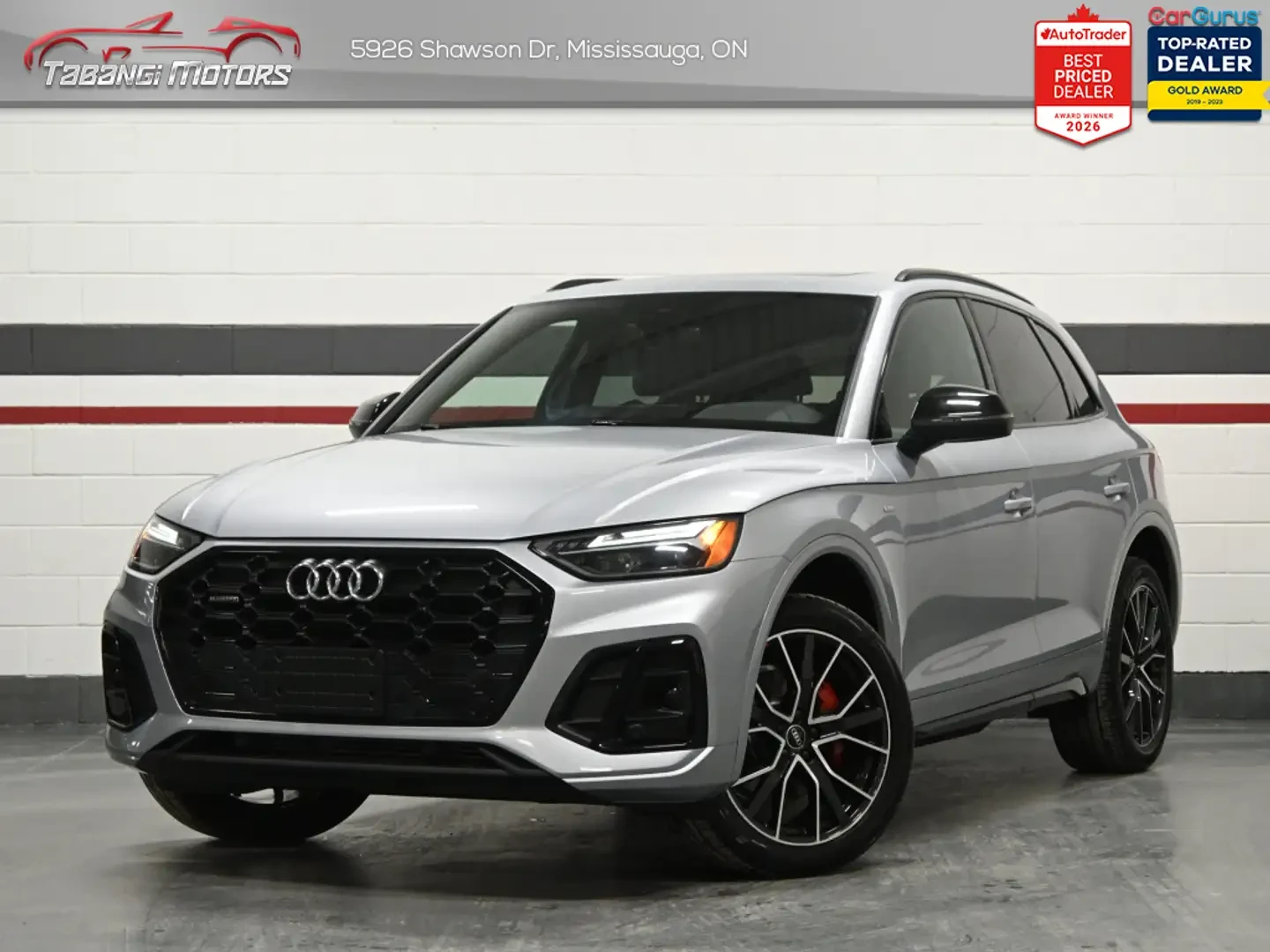 Audi Q5 S-LINE/BLACK OPTICS/PANO/DIGITAL/AMBIENT/