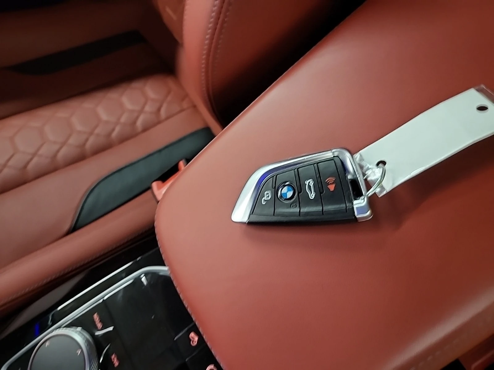 BMW X3 M COMPETITION / HUD / AMBIENT / CARFAX, снимка 8 - Автомобили и джипове - 55939748
