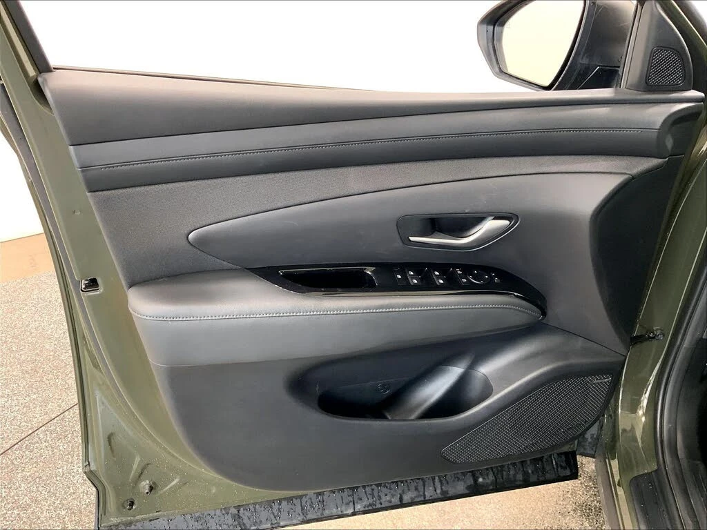 Hyundai Tucson 2025* XRT* AWD* 25K KM* CARFAX* ������ ���� | Mobile.bg � ����������� 12