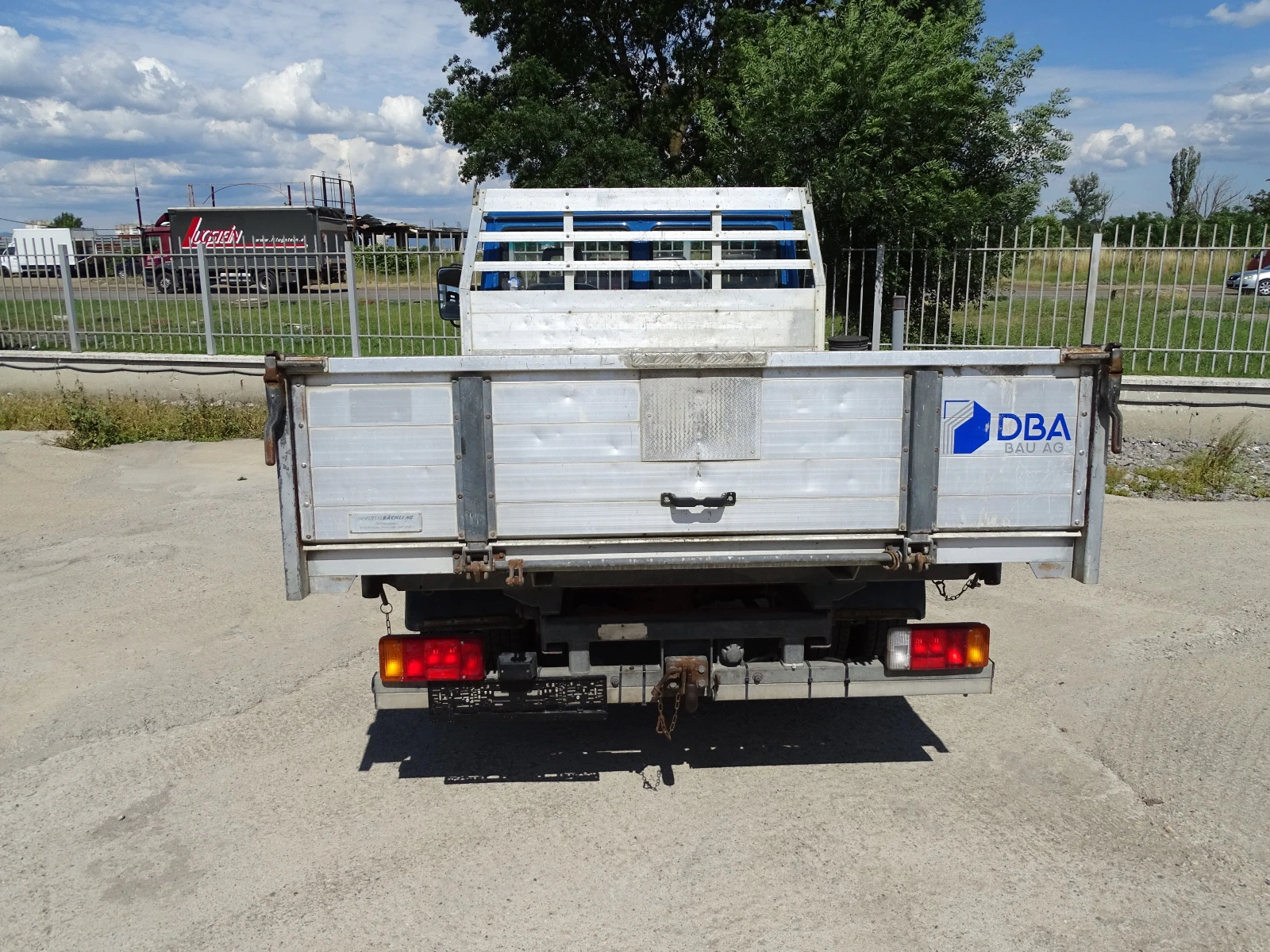 Iveco Daily 35C12  КАТ. * Б* НОВ ВНОС ОТ ШВЕЙЦАРИЯ , снимка 11 - Бусове и автобуси - 55222878