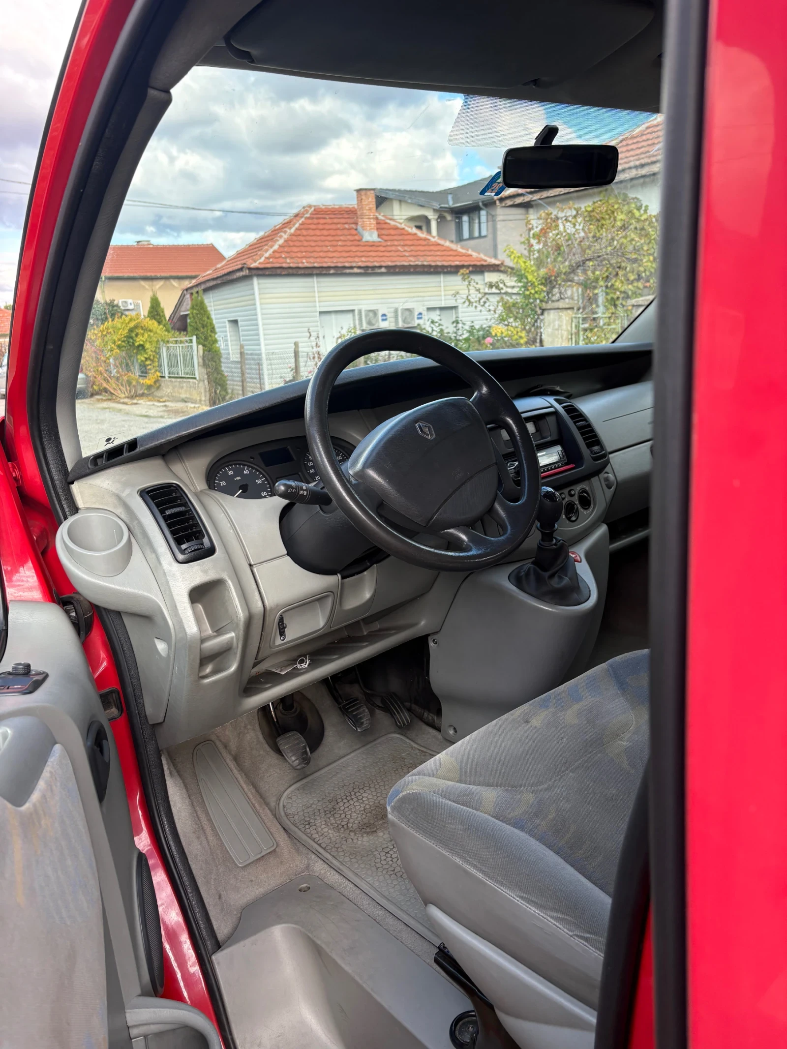 Renault Trafic 2, 5Dci 140ps, снимка 6 - Бусове и автобуси - 56683385