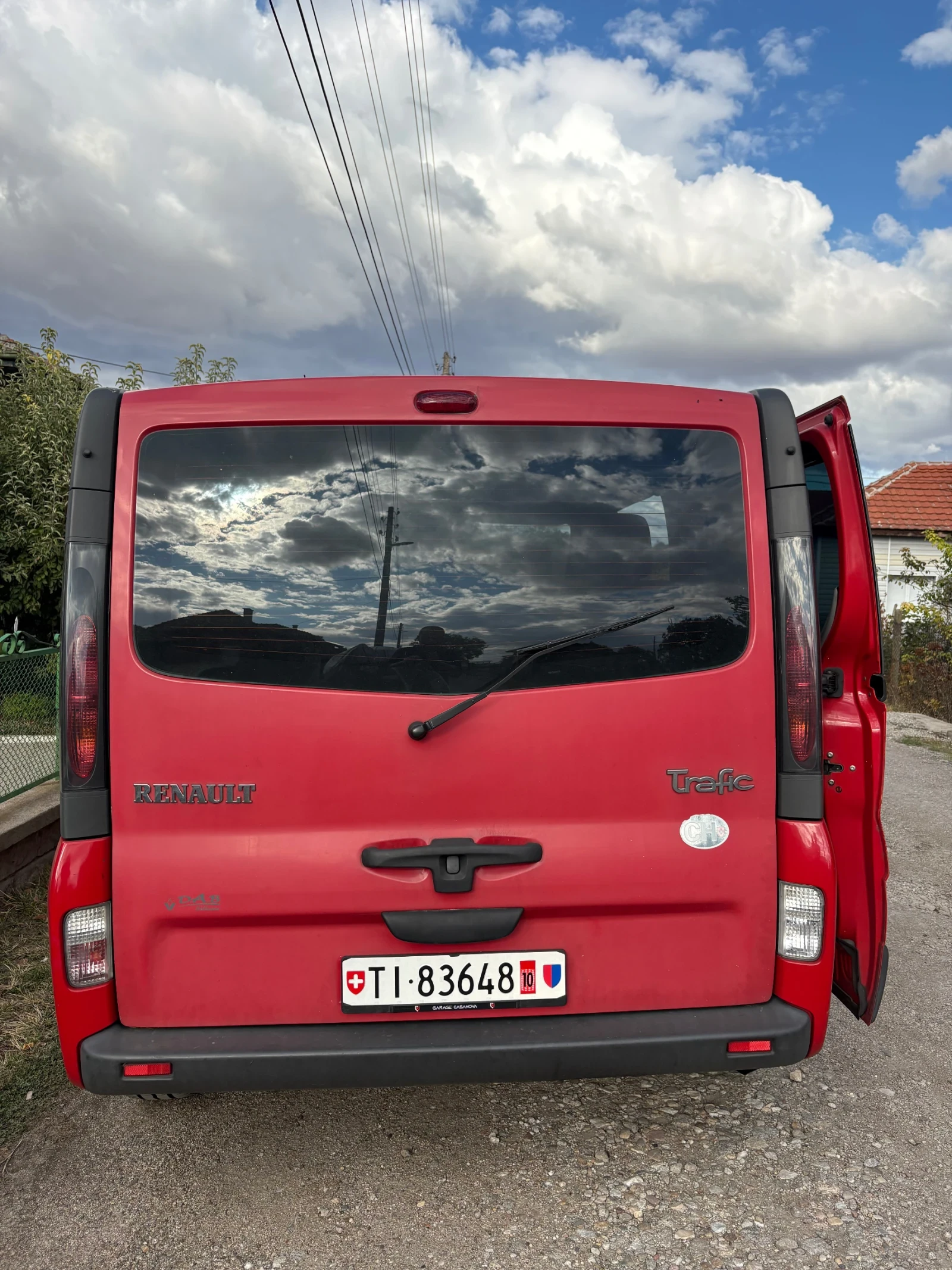 Renault Trafic 2, 5Dci 140ps, снимка 7 - Бусове и автобуси - 56683385