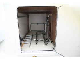 Кемпер Euramobil Terrestra T 710 EB 2.3 MJ , снимка 15