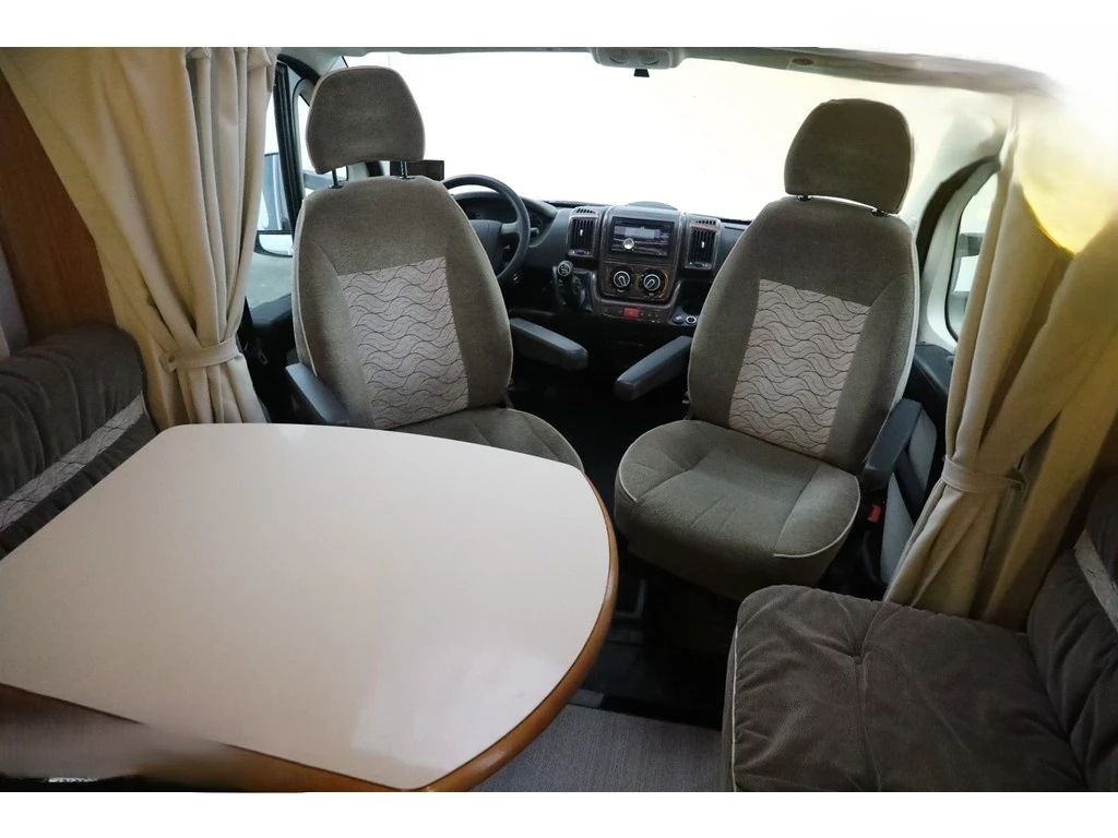 ������ Euramobil Terrestra T 710 EB 2.3 MJ  | Mobile.bg � ����������� 12