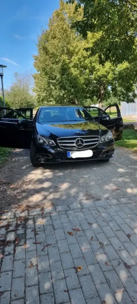 Mercedes-Benz E 200, снимка 1