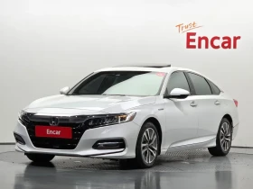 Honda Accord 10Th Generation 2.0 Hybrid Touring, снимка 3
