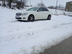 Mercedes-Benz C 320 4х4, снимка 1