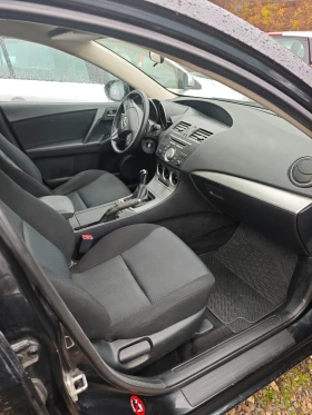 Mazda 3 1.6I НОВ ВНОС - 5499 лв. / 2811.59 € - 53894557 3