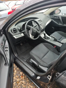 Mazda 3 1.6I НОВ ВНОС - 5499 лв. / 2811.59 € - 53894557 6