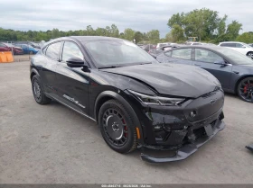 ����� �� �������� �� Ford Mustang Mach-E Gt