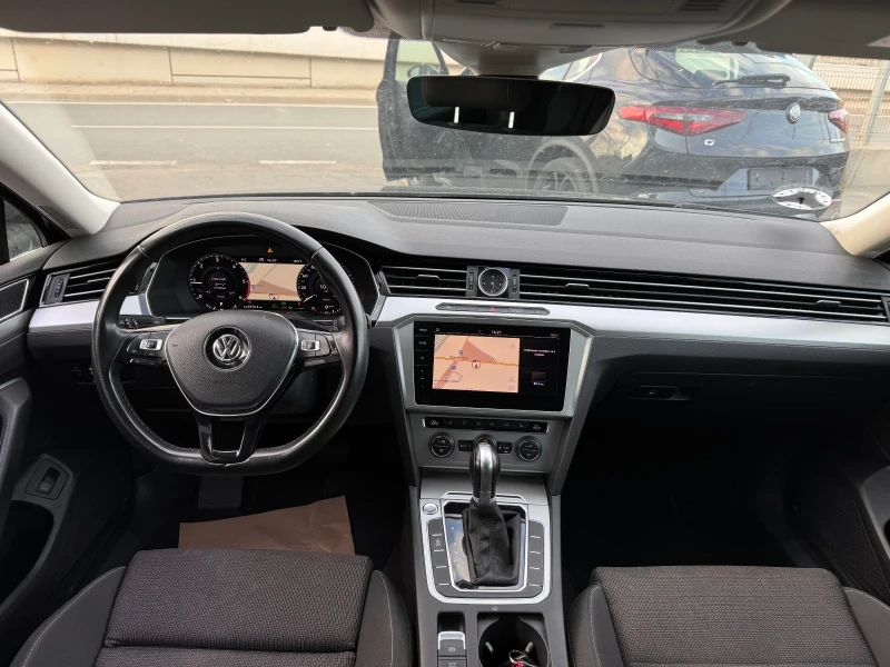 VW Passat 2.0TDI DSG Digital cockpit, снимка 7 - Автомобили и джипове - 47409457