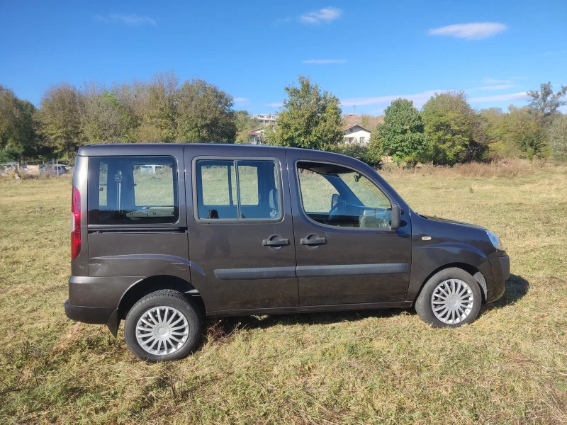 Fiat Doblo, снимка 9 - Автомобили и джипове - 48464729