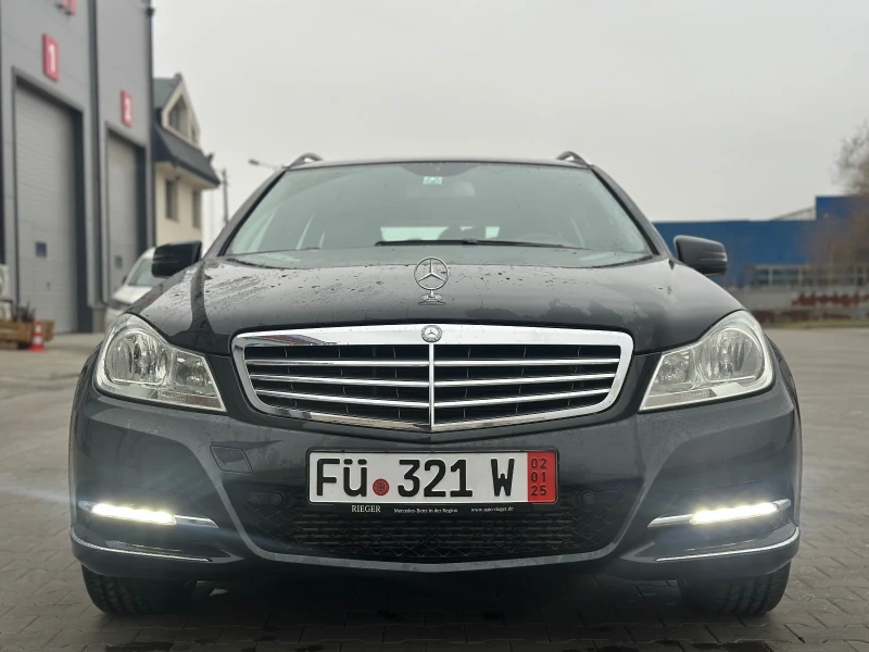 Mercedes-Benz C 200 Top!!!, снимка 8 - Автомобили и джипове - 48247234