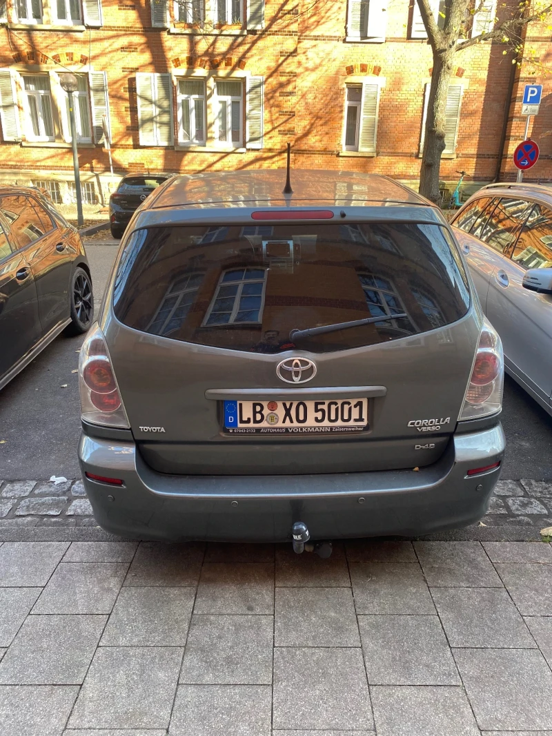 Toyota Corolla verso, снимка 4 - Автомобили и джипове - 48643605