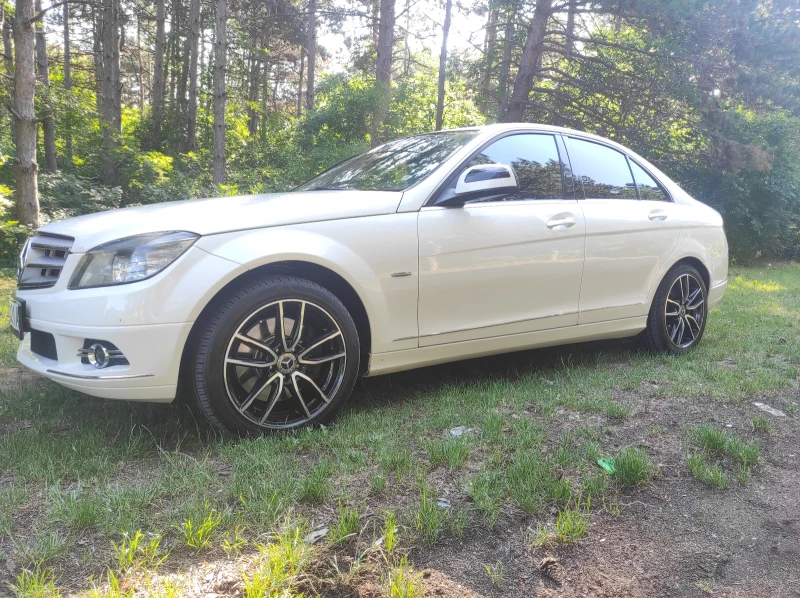 Mercedes-Benz C 320 4х4, снимка 6 - Автомобили и джипове - 49306388