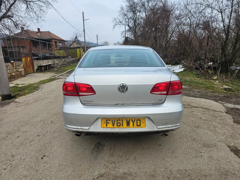 VW Passat 1.6, снимка 3 - Автомобили и джипове - 49405796