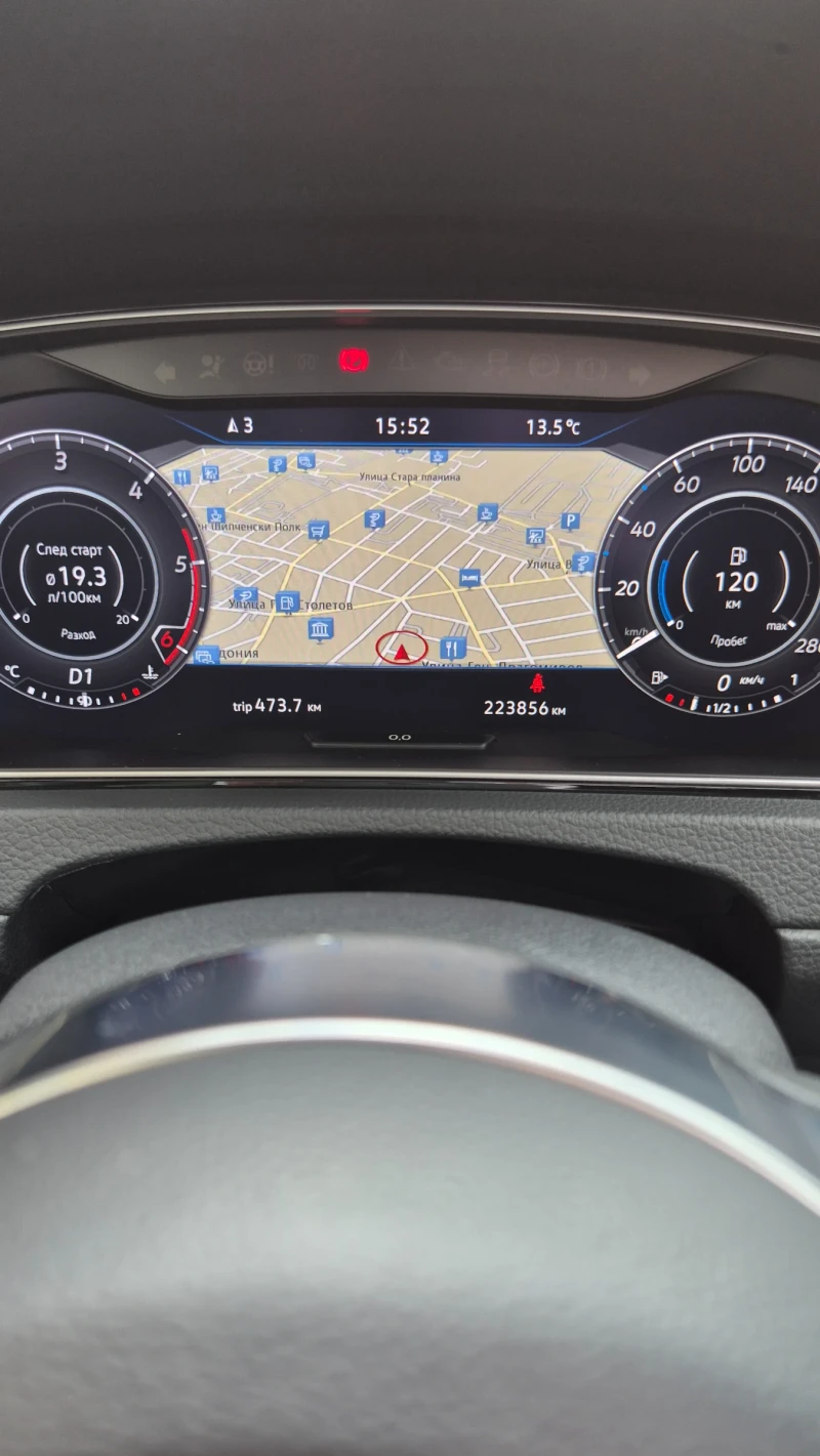 VW Golf, снимка 7 - Автомобили и джипове - 52634115