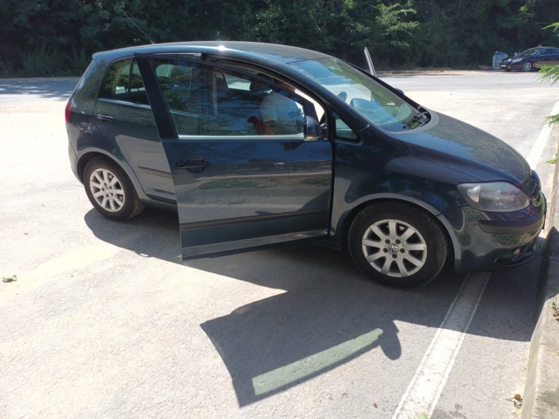 VW Golf Plus, снимка 3 - Автомобили и джипове - 52501697