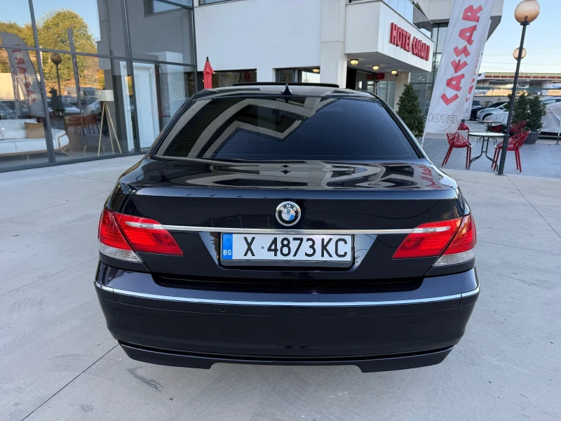 BMW 730 Facelift/Алкантара Таван/Подгрев, снимка 6 - Автомобили и джипове - 51843839