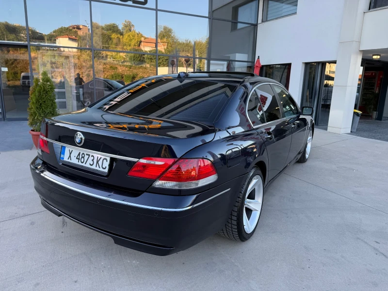 BMW 730 Facelift/Алкантара Таван/Подгрев, снимка 7 - Автомобили и джипове - 51843839