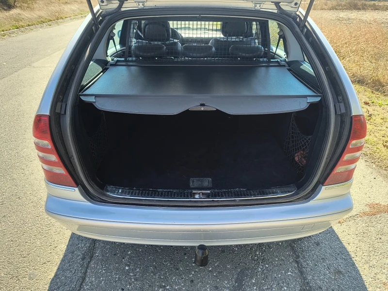 Mercedes-Benz C 220, снимка 6 - Автомобили и джипове - 52296050