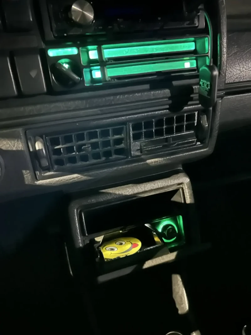 VW Golf Хечбек, снимка 14 - Автомобили и джипове - 52726575