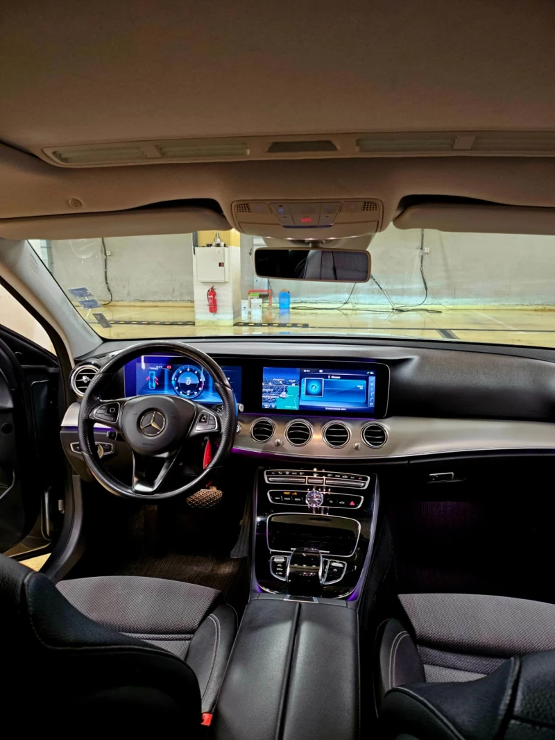 Mercedes-Benz E 220, снимка 6 - Автомобили и джипове - 52856865