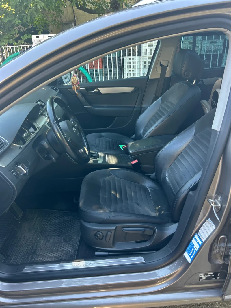 VW Passat B7 Highline, снимка 9 - Автомобили и джипове - 52859169