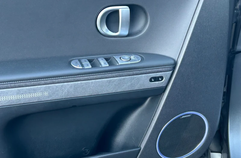 Hyundai Ioniq 5 72.6KW* 306H.P.* AWD* ГАРАНЦИЯ, снимка 15 - Автомобили и джипове - 52929159