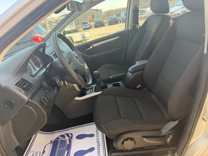 Mercedes-Benz B 200 60000км., снимка 8 - Автомобили и джипове - 52940096