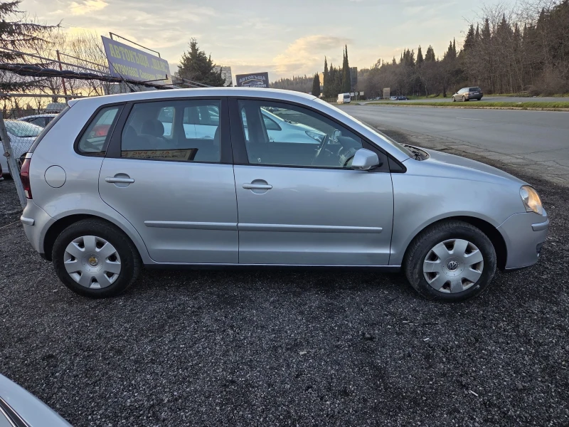 VW Polo 1, 2 benzin 65 hp, снимка 4 - Автомобили и джипове - 53123954