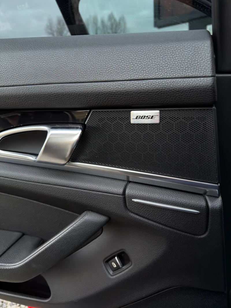 Porsche Panamera 3.0TDI Platinum Edition , снимка 11 - Автомобили и джипове - 53345338