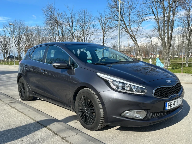 Kia Ceed 1.6 GRDI, снимка 9 - Автомобили и джипове - 53401805