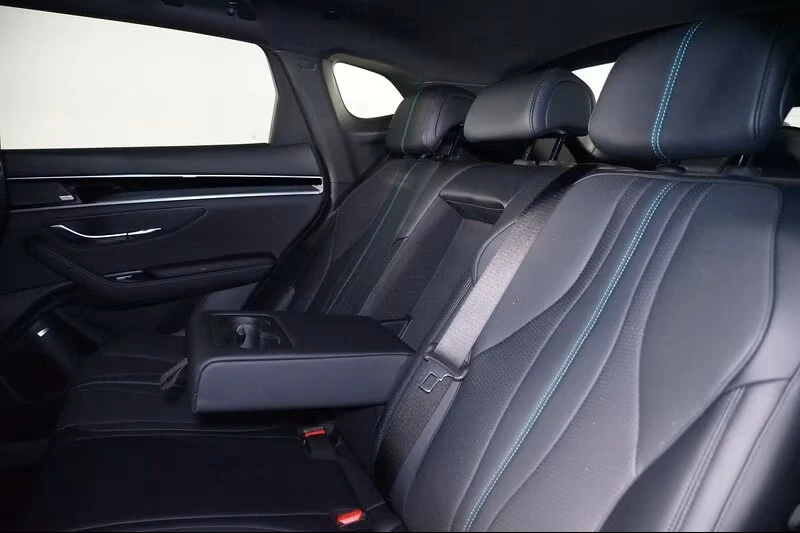 BYD Seal U HUD/360 CAMERA/PANO , снимка 12 - Автомобили и джипове - 51832040