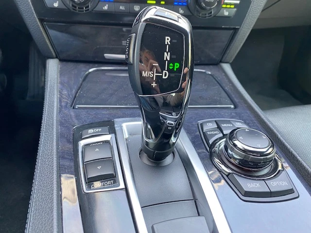BMW 740, снимка 11 - Автомобили и джипове - 55752280
