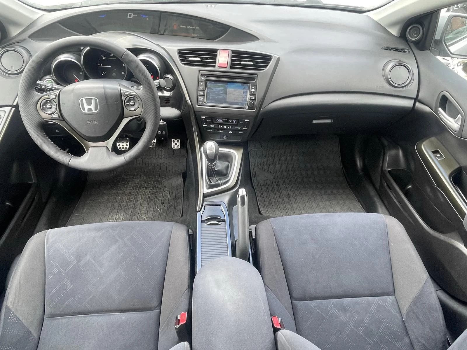 Honda Civic 2.2d-НАВИ.-ЛИЗИНГ - изображение 9