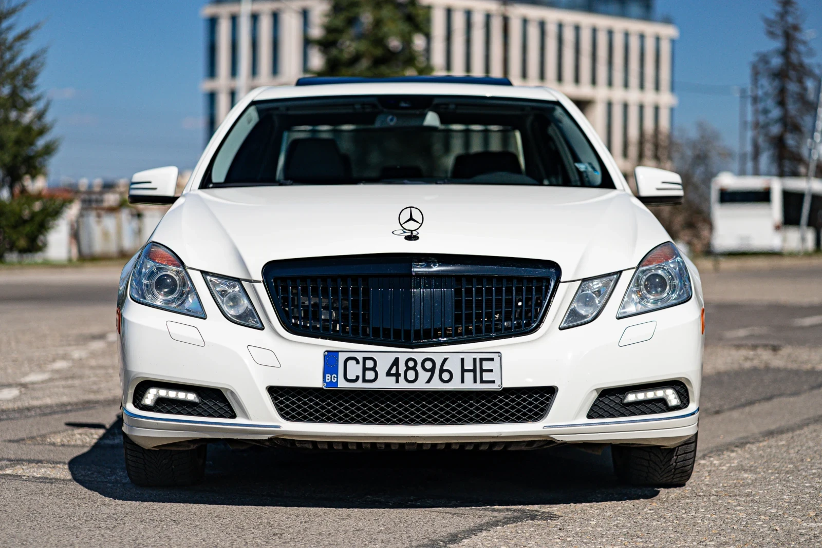 Mercedes-Benz E 500 E550 - изображение 2