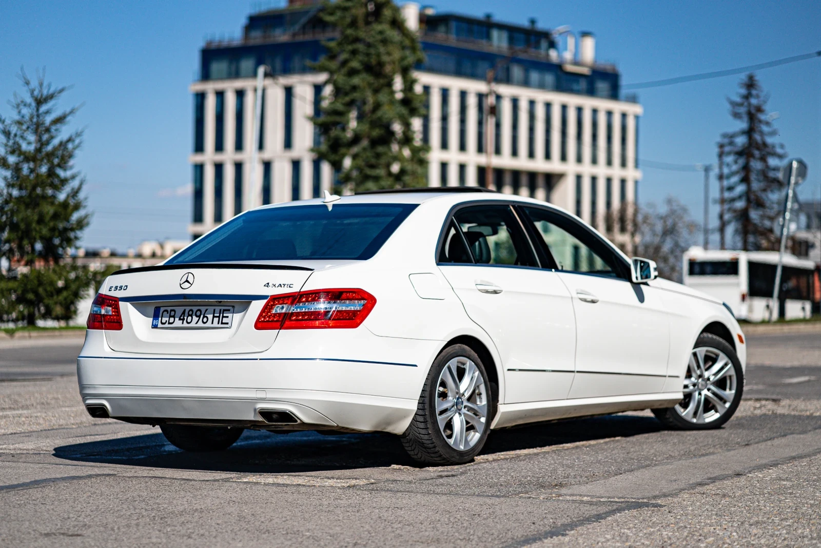 Mercedes-Benz E 500 E550 - изображение 6