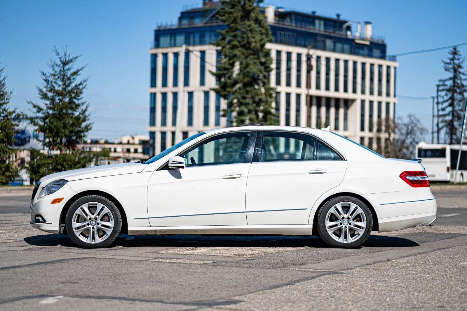 Mercedes-Benz E 500 E550 - изображение 7