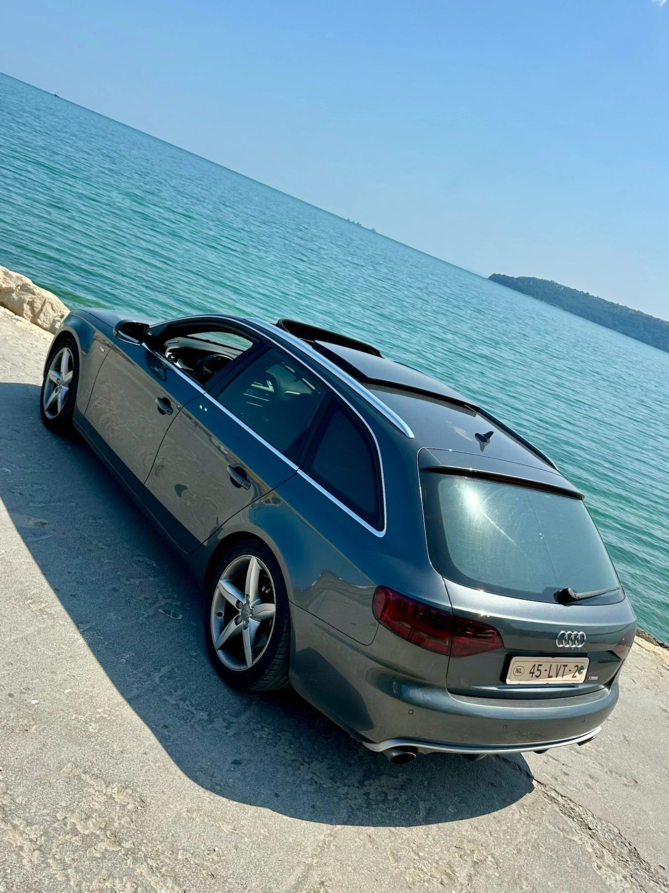 Audi A4 2.0TFSI FULL FULL , B&O, PAN-ROOF - изображение 4