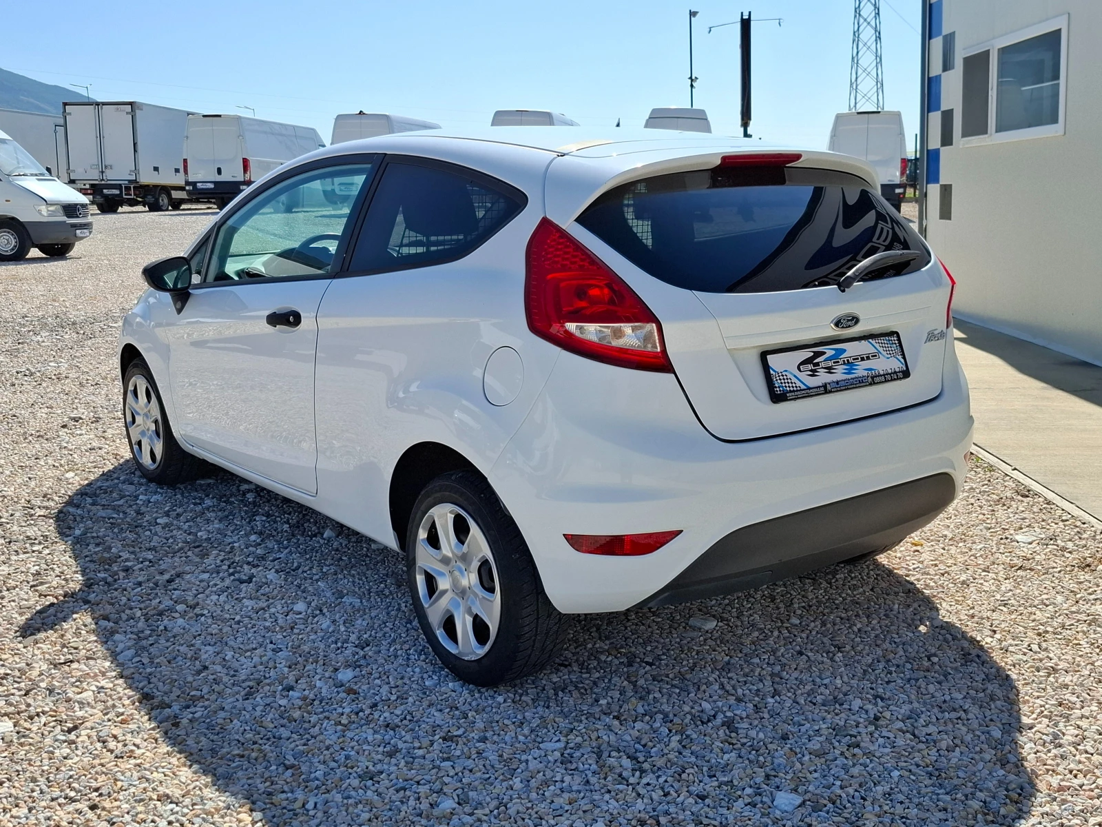Ford Fiesta N1/Euro5A/1+ 1м./Климатик - изображение 2