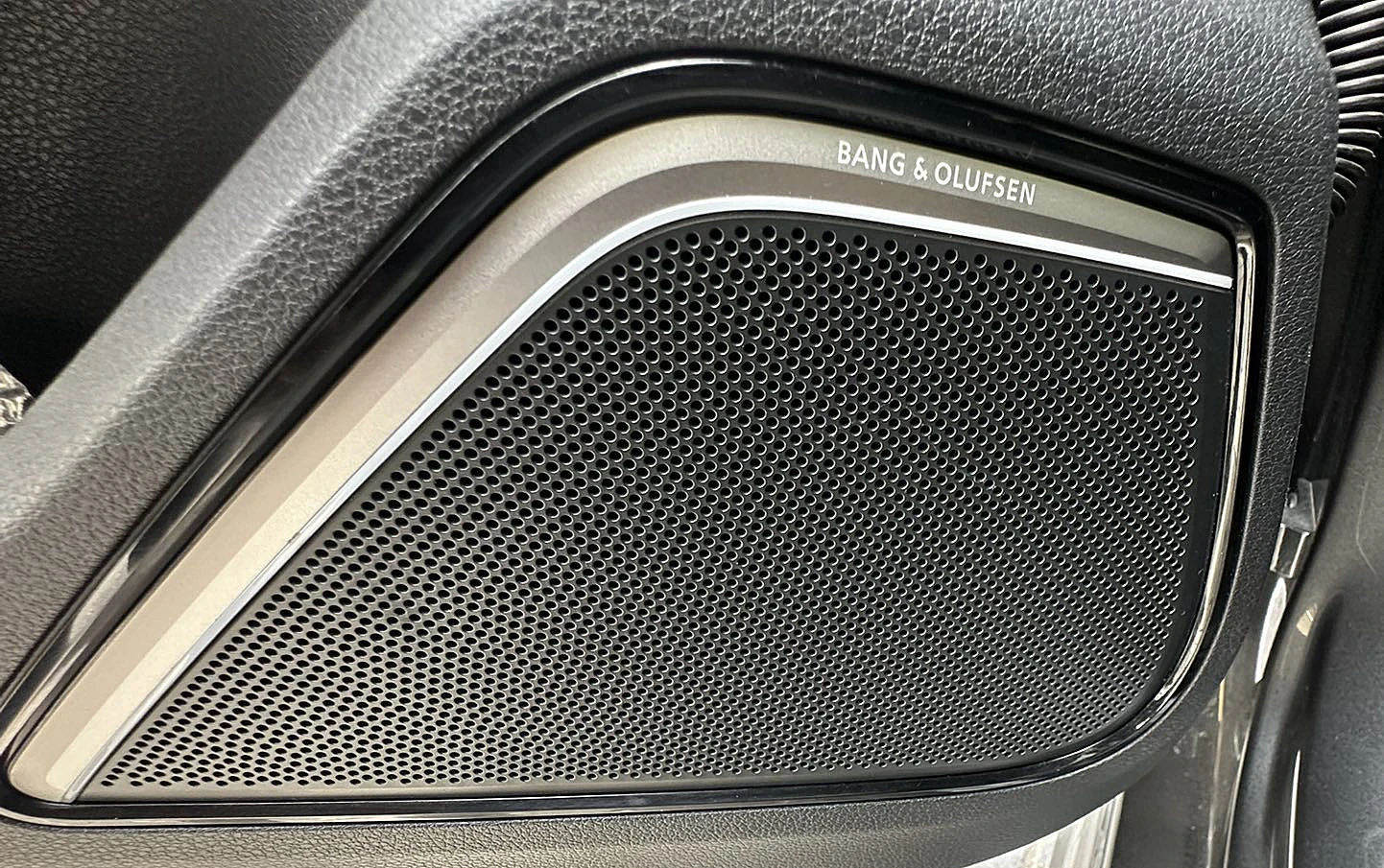 Audi S3 2.0 tfsi facelift - изображение 10