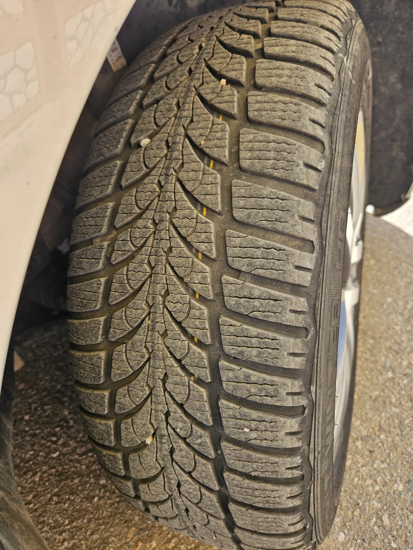 VW Touran  | Mobile.bg   13