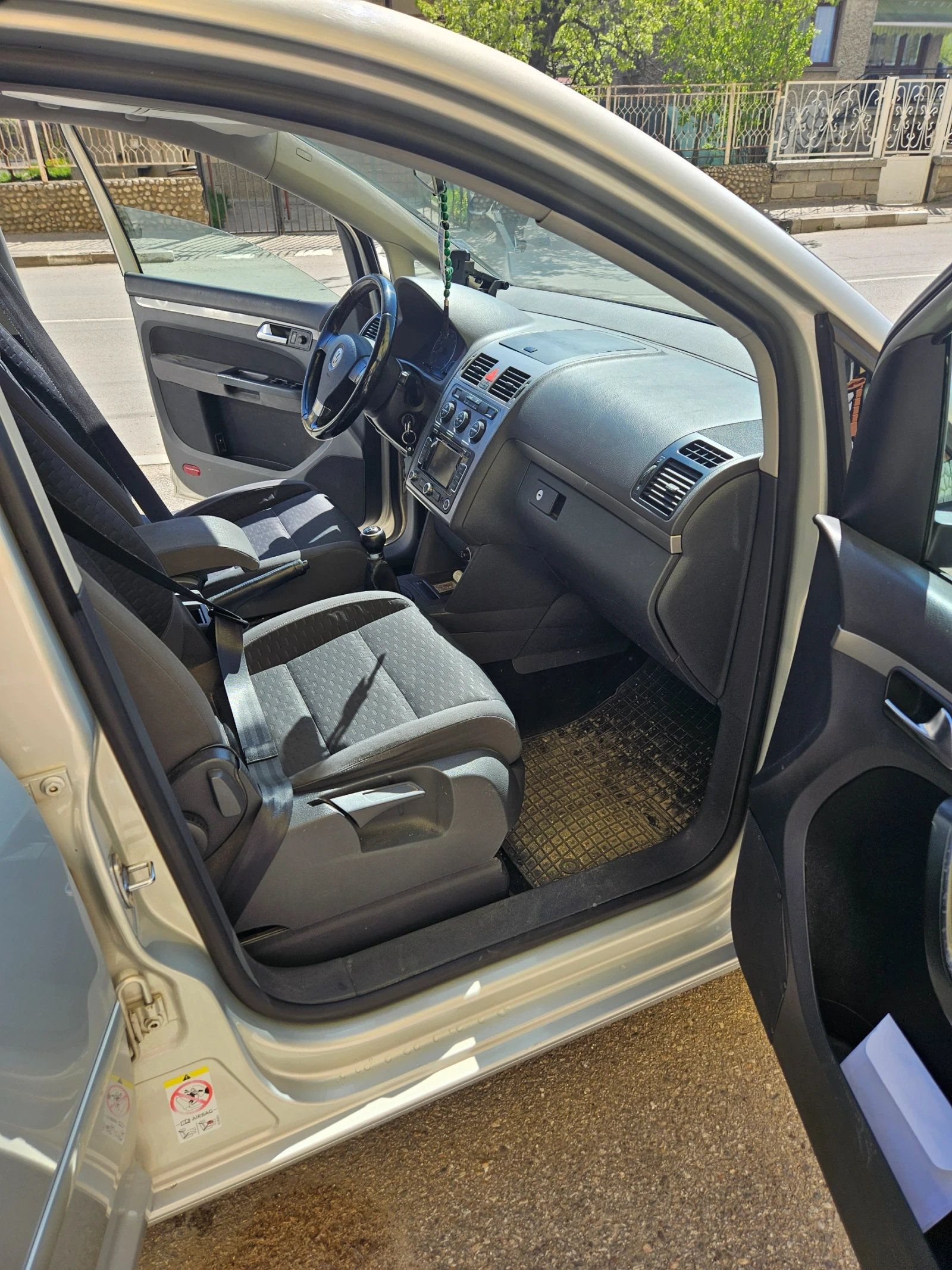 VW Touran  | Mobile.bg   5