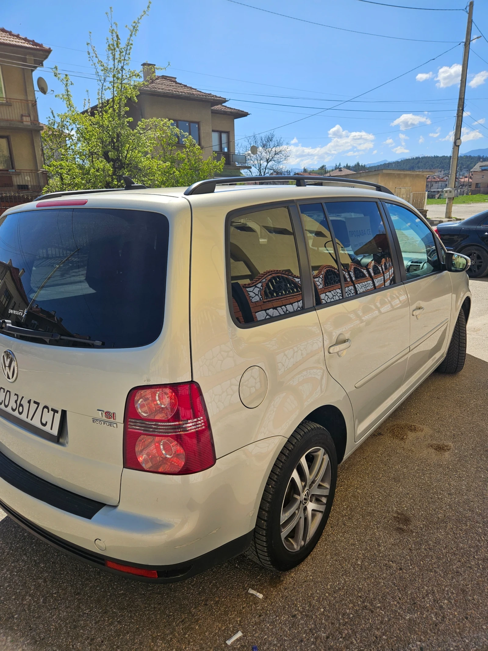 VW Touran  | Mobile.bg   3
