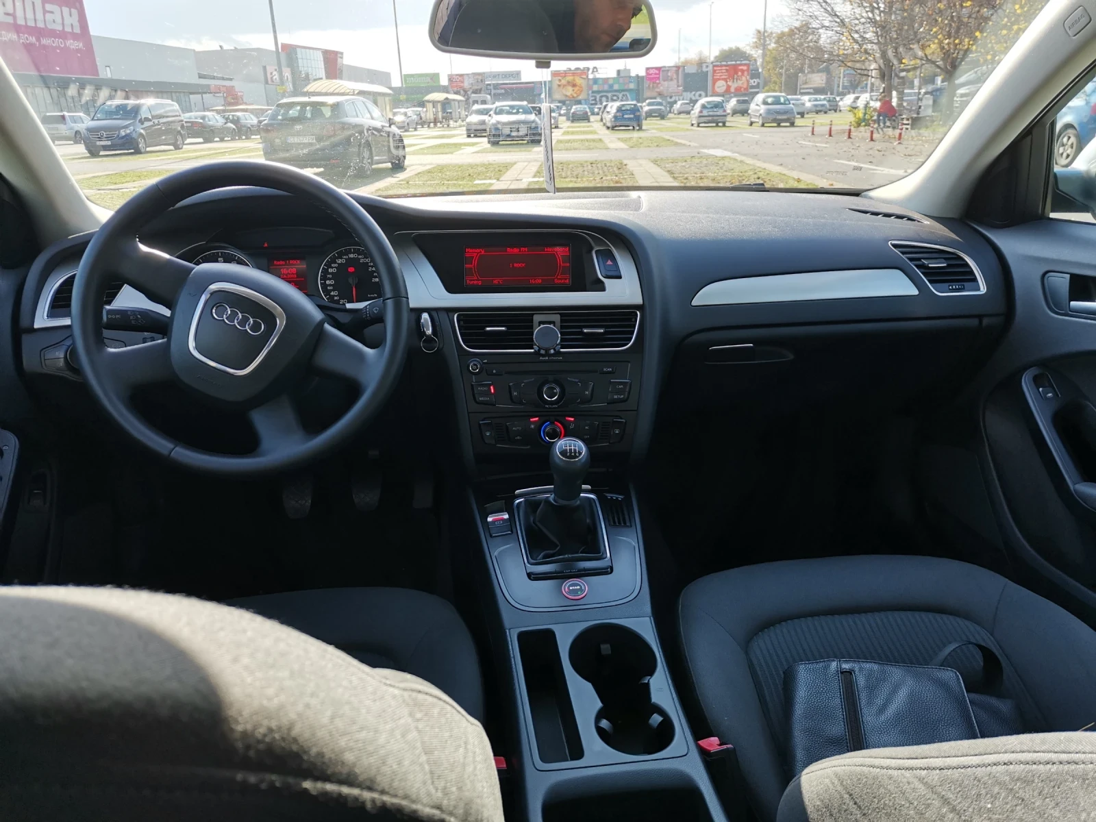 Audi A4 Седан - изображение 8