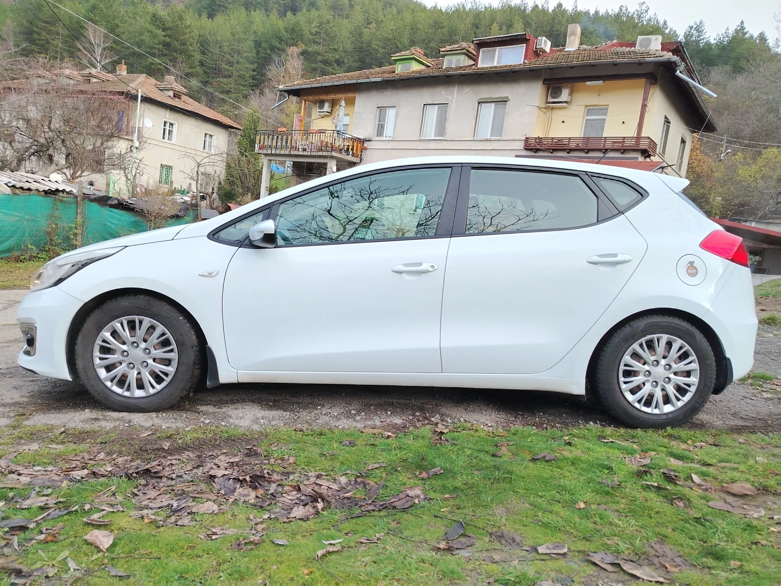 Kia Ceed  - изображение 8