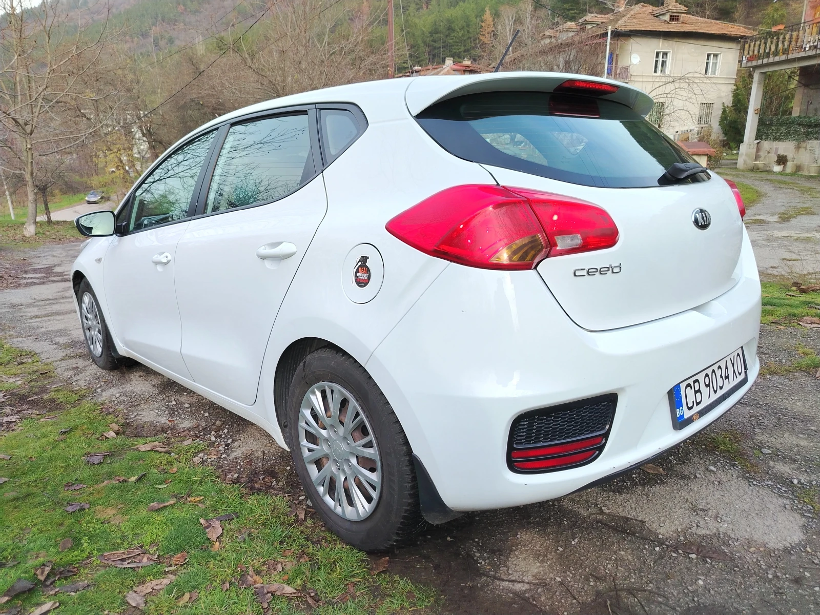 Kia Ceed  - изображение 4