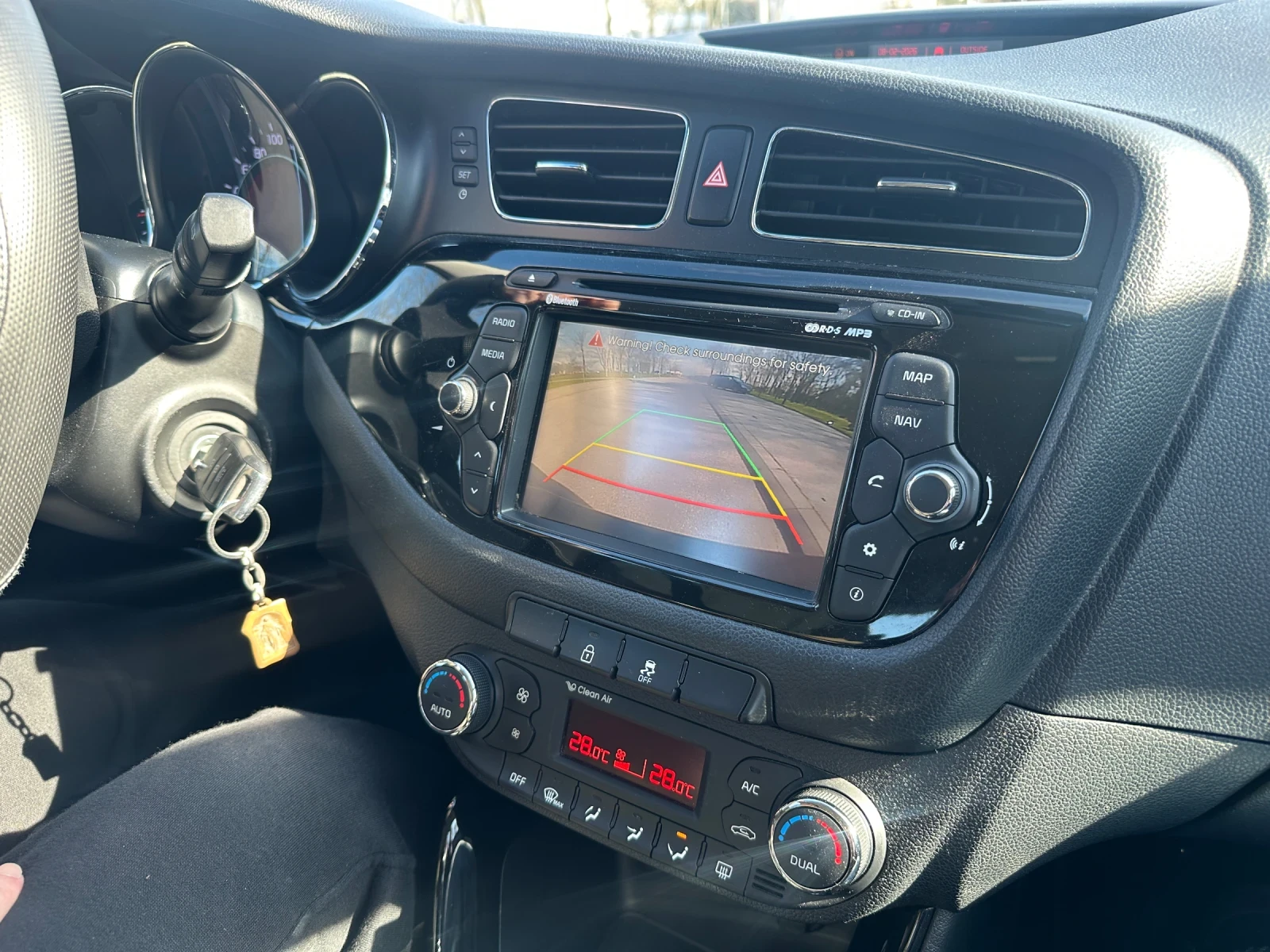 Kia Ceed 1.6 GRDI - изображение 7