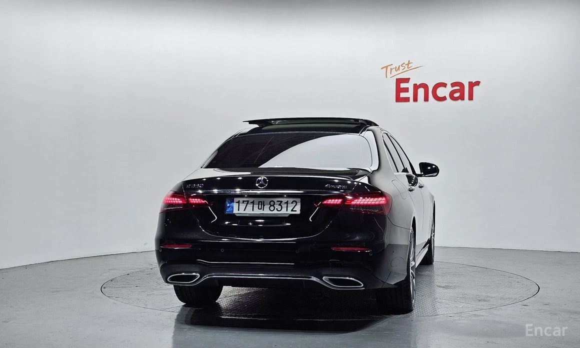 Mercedes-Benz E 350  - изображение 4